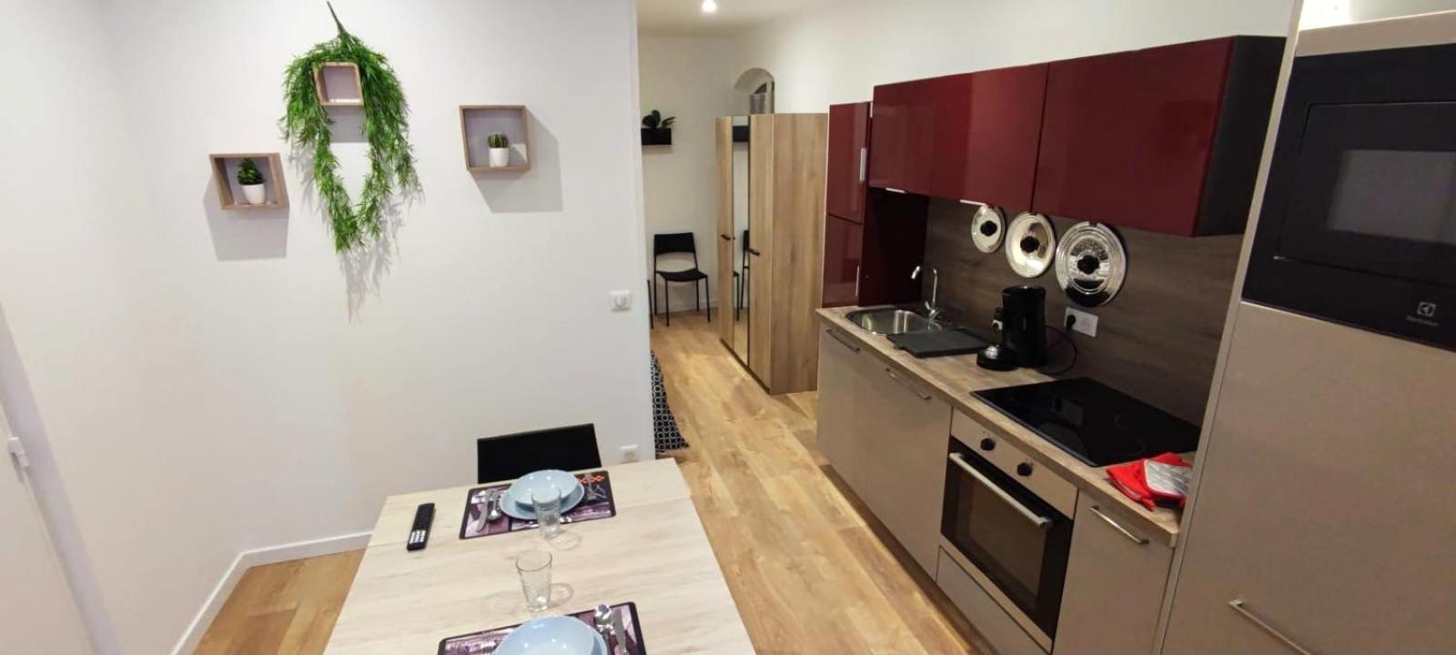Appartements - Halles Brauhauban Тарб Екстер'єр фото